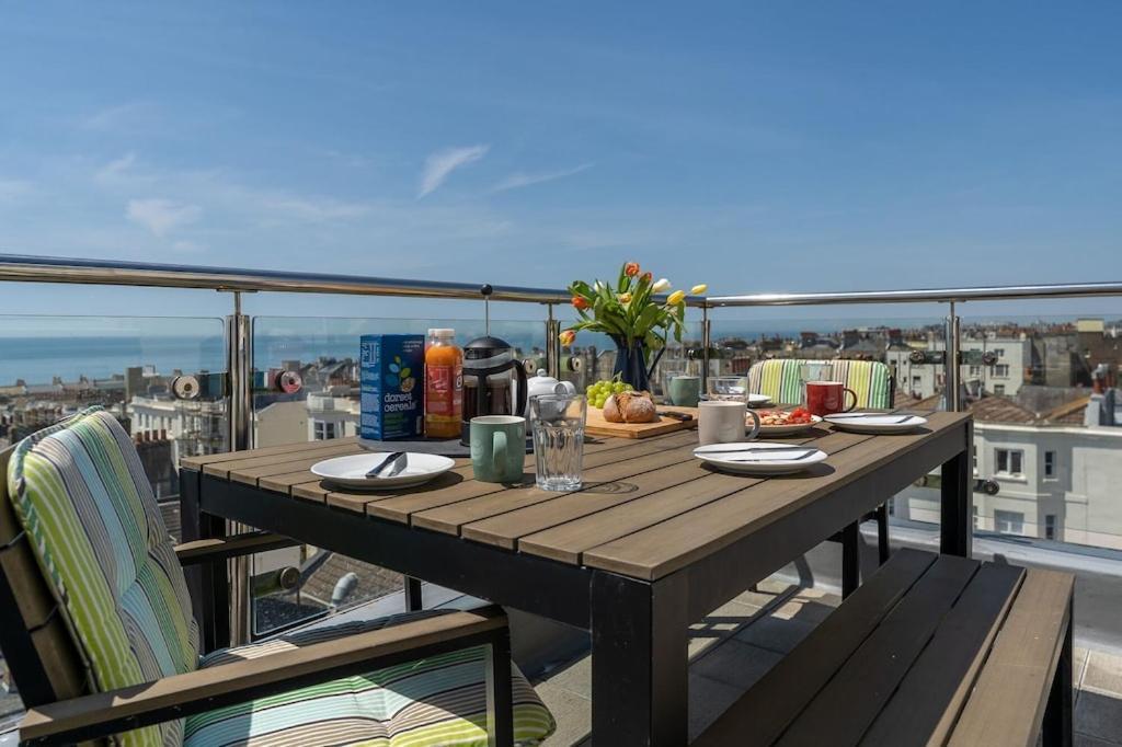 Ferienwohnung Seabrighton Penthouse With Private Sea View Roof Terraces Exterior foto