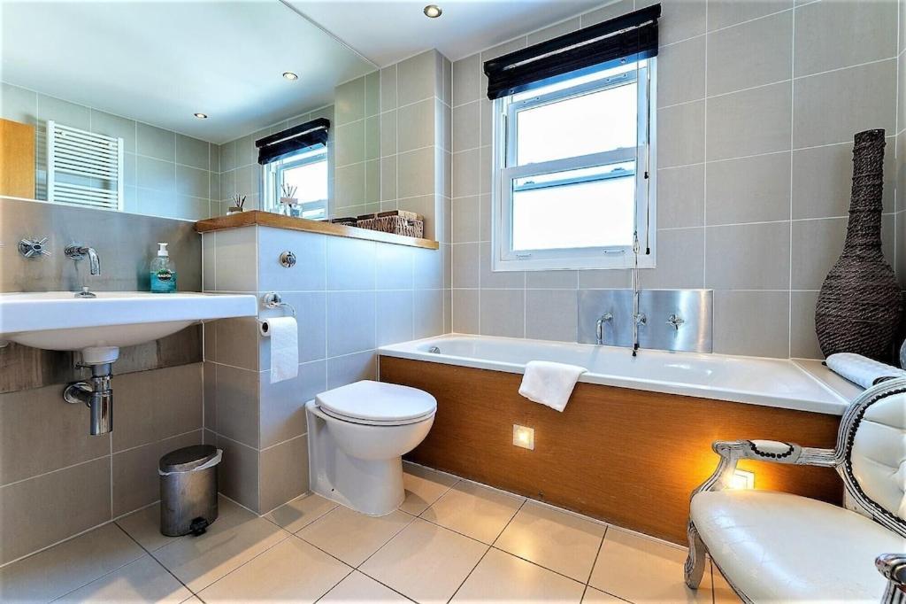 Ferienwohnung Seabrighton Penthouse With Private Sea View Roof Terraces Exterior foto